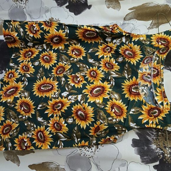 VINTAGE HANDMADE darted tank top - Picture 2 of 4